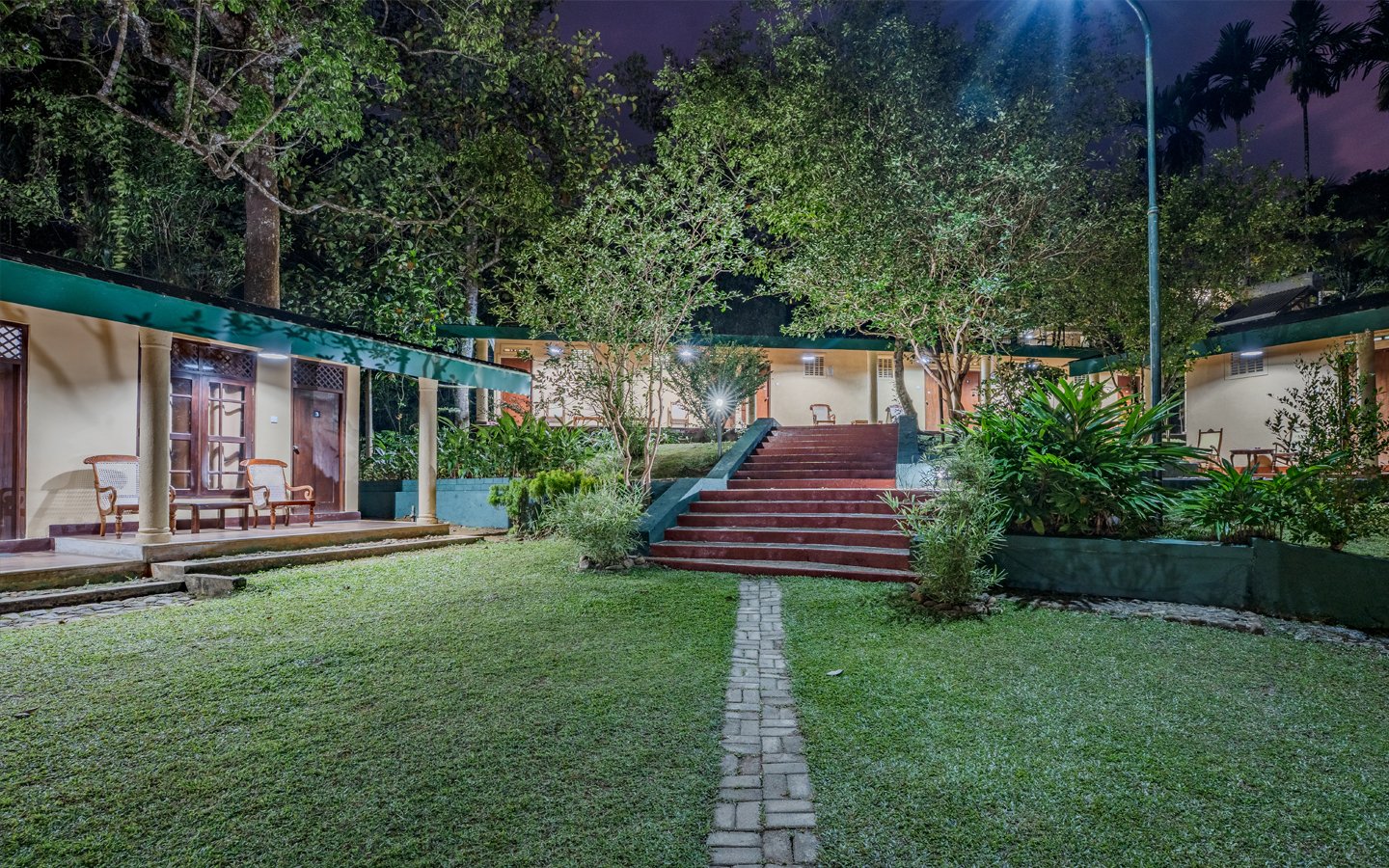 Nature experience and biodiversity in Sinharaja UNESCO World Heritage rainforest